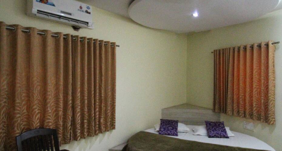 Pragati Lodge, Pune 3